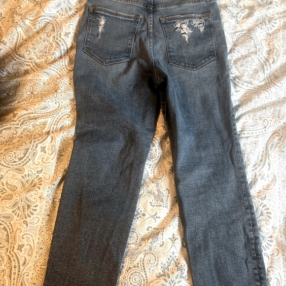 GOOD AMERICAN - Good Classic Raw Hem, Ankle - Picture 3 of 3